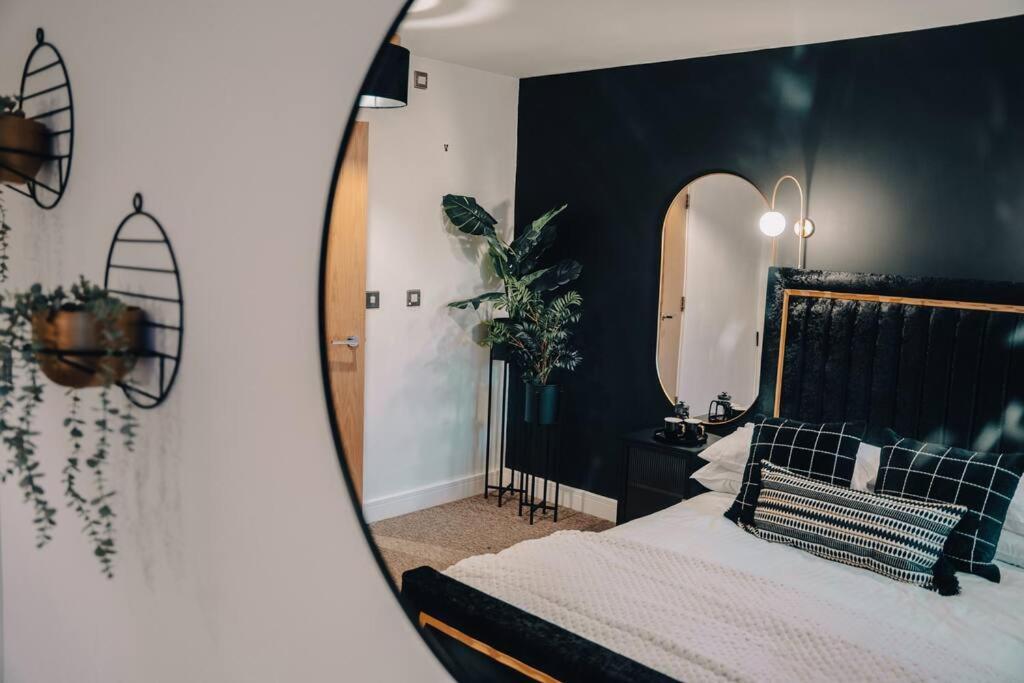 Penthouse Noir - Wyndale Living - Central Bham 2Br Birmingham Buitenkant foto