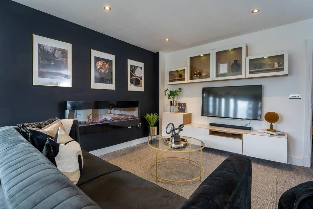 Penthouse Noir - Wyndale Living - Central Bham 2Br Birmingham Buitenkant foto